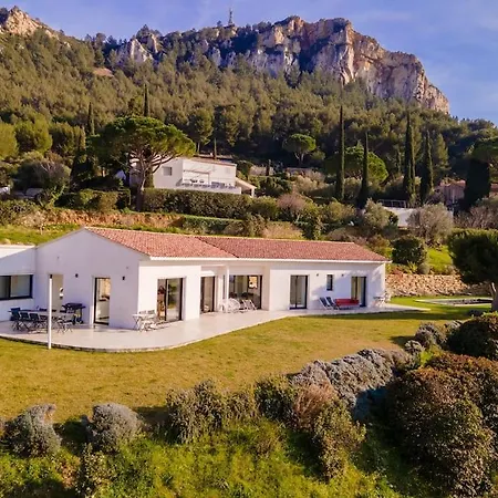 Villa Mita *
