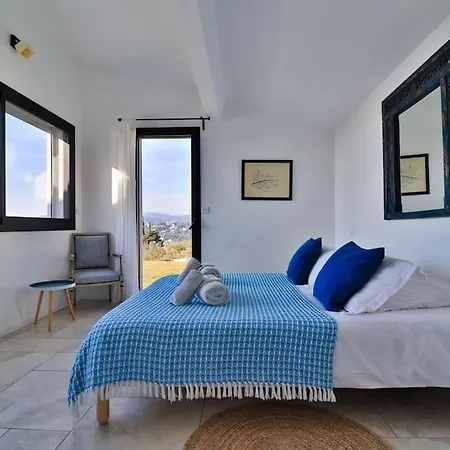 Mita Villa Cassis